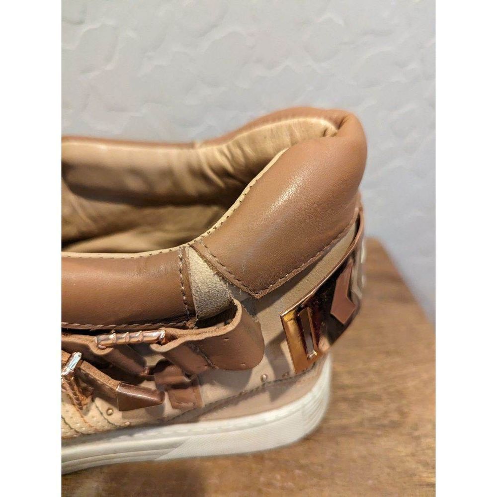 Ivy Kirzhner~Lunar~Hidden Wedge Sneaker Gold - 9 - Picture 2 of 9